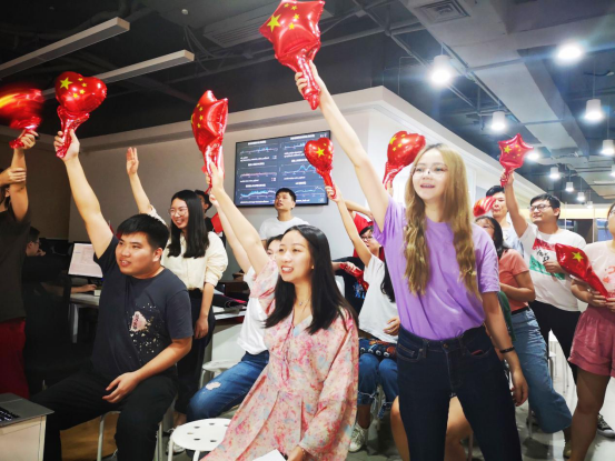 以赛促学，，，，，，，，荔课掀起主题教育进建大热潮